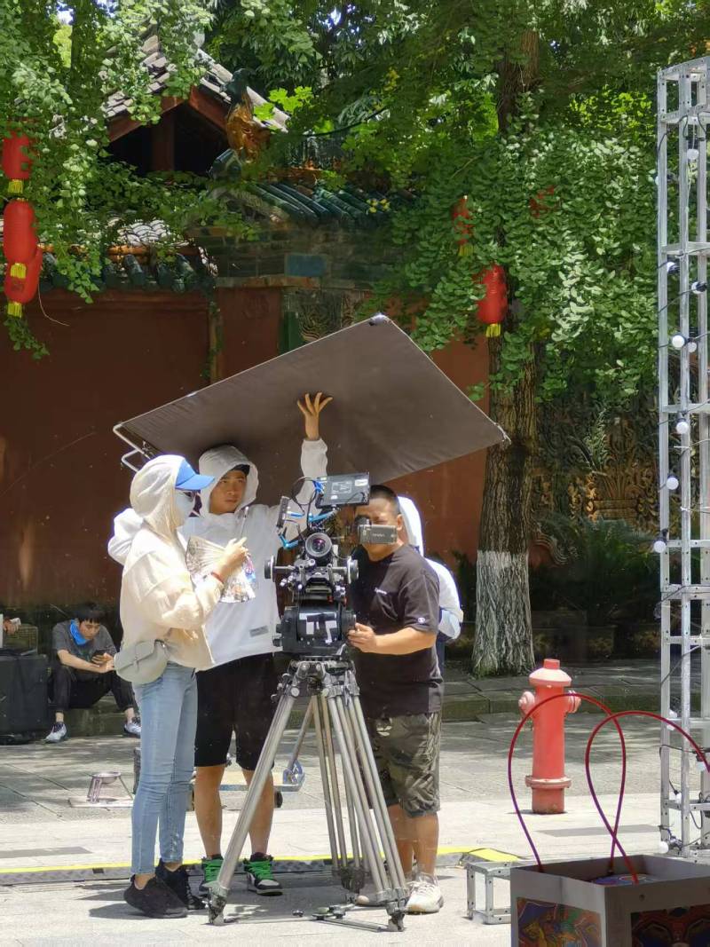 巴里坤TVC拍摄公司：资深团队坐镇，打造现象级广告作品的幕后推手